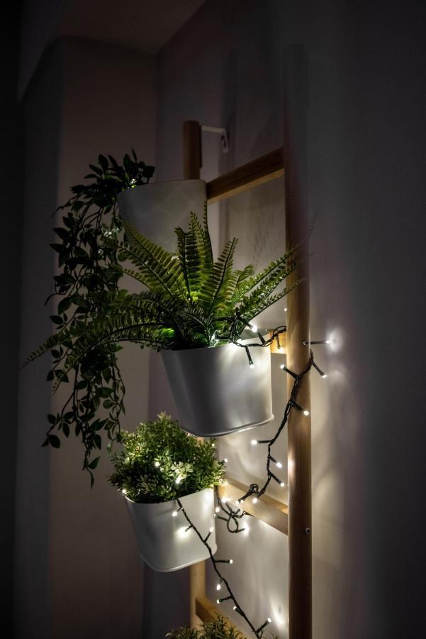 Central Calm Apartment Athena Bagian luar foto